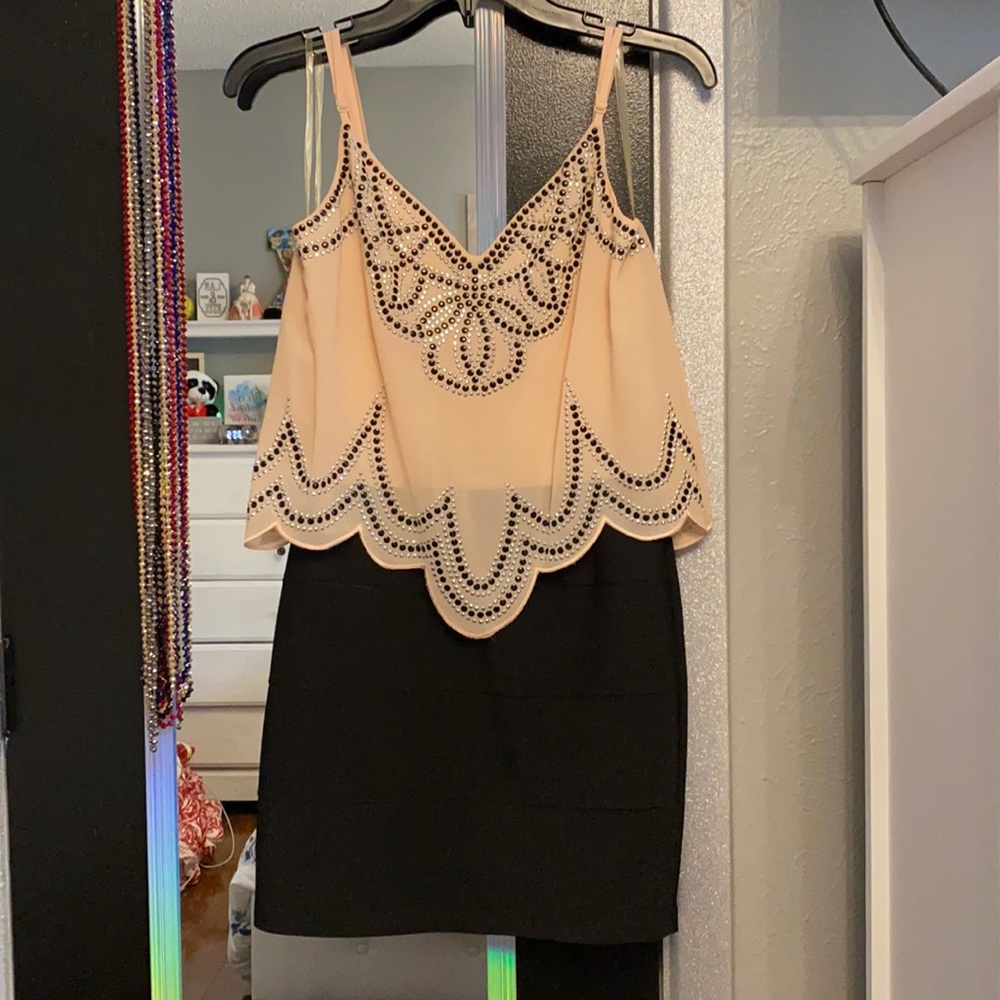 Pink/black dress